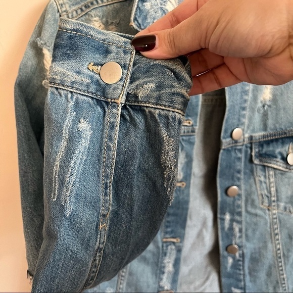 BP Super Distressed Soft Denim Trucker Jacket - Picture 6 of 14